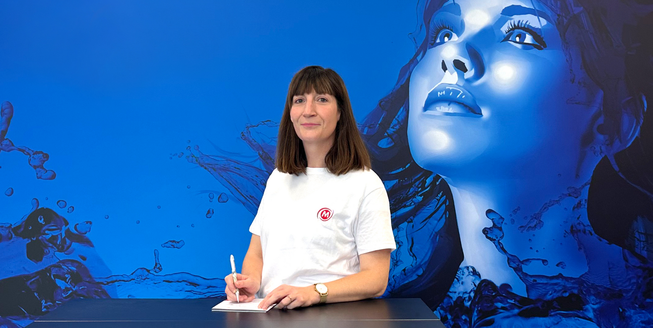 Messerückwand - Service Messerückwand - Service